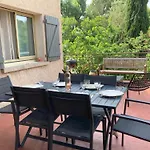Apartment De Avec Terrasse Privative Jardin Et Parking Pres Des Plages *