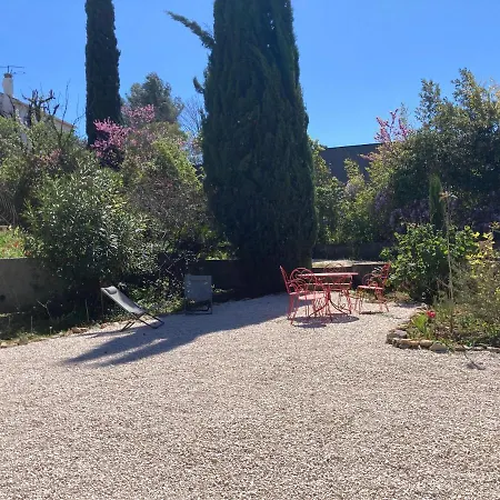 De Avec Terrasse Privative Jardin Et Parking Pres Des Plages *