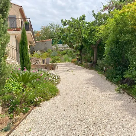 아파트 De Avec Terrasse Privative Jardin Et Parking Pres Des Plages 툴롱